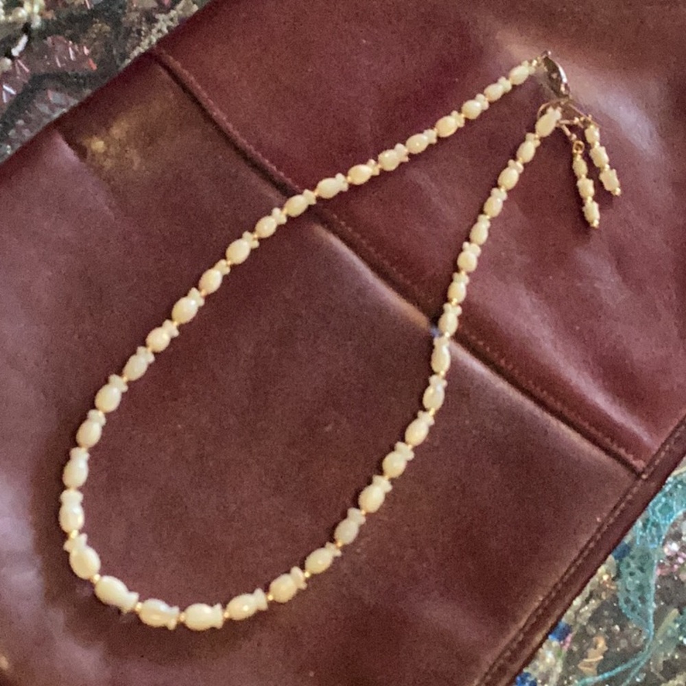 Handmade beaded necklace and earring set ( new )